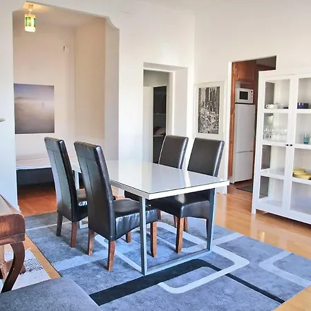 Living Arthomes #2, Design District Апартаменты *