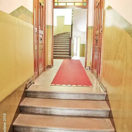 Апартаменты Living Arthomes #2, Design District